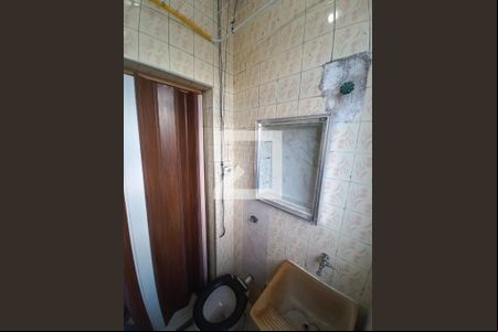 Banheiro de apartamento para alugar com 1 quarto, 35m² em Centro, São Vicente