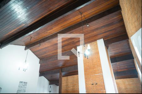 Sala de casa para alugar com 7 quartos, 358m² em Vila Santo Antônio, Cotia
