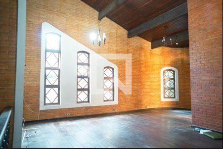 Sala de casa para alugar com 7 quartos, 358m² em Vila Santo Antônio, Cotia