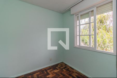 Quarto 1 de apartamento para alugar com 3 quartos, 70m² em Teresópolis, Porto Alegre