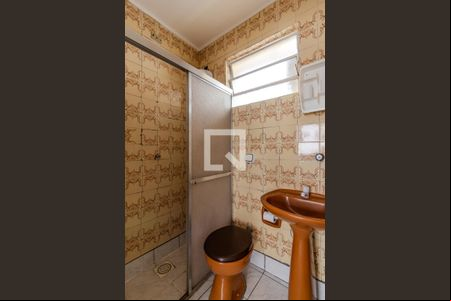Banheiro de kitnet/studio à venda com 1 quarto, 33m² em Centro Histórico, Porto Alegre
