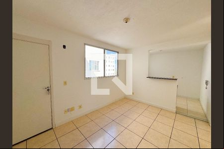 Sala de apartamento à venda com 2 quartos, 48m² em Diamante, Contagem