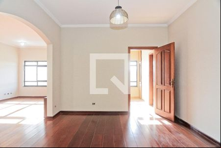 Sala de casa para alugar com 4 quartos, 420m² em City América, São Paulo