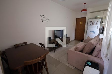 Sala de apartamento para alugar com 2 quartos, 37m² em Vila Scarpelli, Santo André