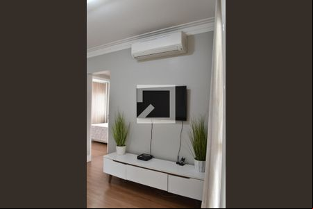 Sala de apartamento para alugar com 2 quartos, 75m² em Centro, Curitiba
