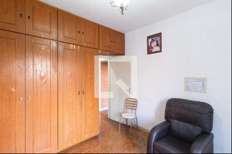 Quarto 1 de casa para alugar com 3 quartos, 250m² em Jardim das Belezas, Carapicuíba