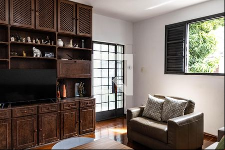 Sala de casa para alugar com 3 quartos, 166m² em Jardim America, Belo Horizonte