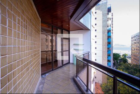 Varanda da Sala de apartamento para alugar com 3 quartos, 239m² em Icaraí, Niterói