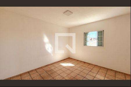 Quarto 2 de casa para alugar com 2 quartos, 70m² em Jardim do Lago, Jundiaí