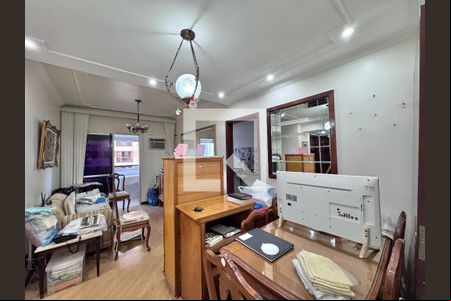 Sala de apartamento para alugar com 2 quartos, 67m² em Barra da Tijuca, Rio de Janeiro