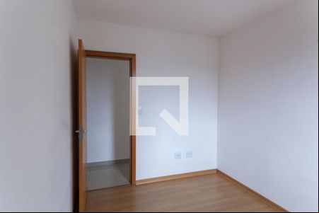 Quarto de apartamento para alugar com 2 quartos, 65m² em Parque Maracana, Contagem