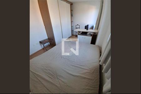Casa à venda com 3 quartos, 143m² em Vila Inah, São Paulo