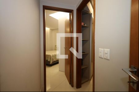 Corredor de apartamento para alugar com 2 quartos, 81m² em Setor Pedro Ludovico, Goiânia