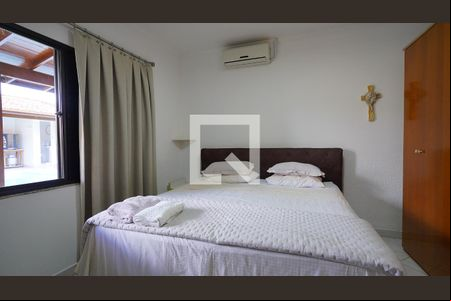 Quarto 1 de casa para alugar com 3 quartos, 160m² em Barra da Lagoa, Florianópolis
