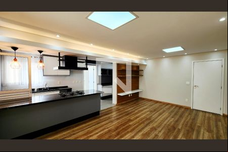 Sala de apartamento para alugar com 3 quartos, 130m² em Centro, Jundiaí