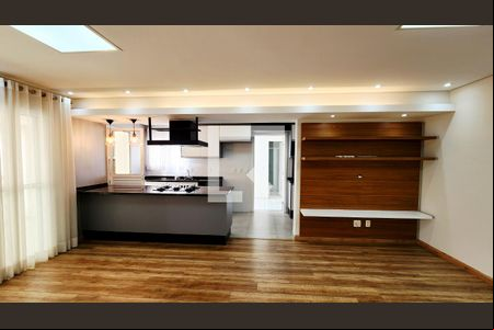 Sala de apartamento para alugar com 3 quartos, 130m² em Centro, Jundiaí