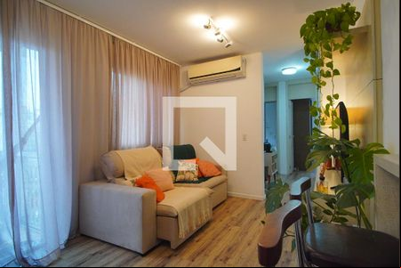 Sala de apartamento à venda com 3 quartos, 70m² em Humaitá, Porto Alegre