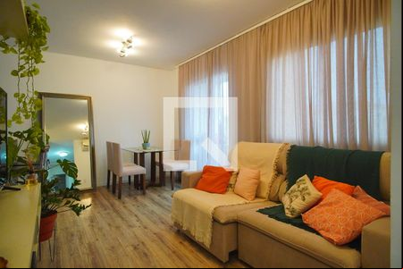 Sala de apartamento à venda com 3 quartos, 70m² em Humaitá, Porto Alegre