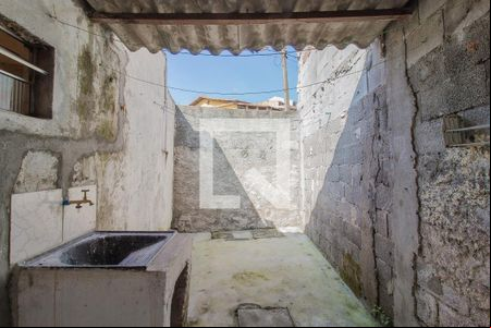 Área de Serviço de casa para alugar com 1 quarto, 45m² em Vila Assis Brasil, Mauá