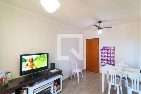Sala de apartamento à venda com 2 quartos, 55m² em Jardim das Bandeiras, Campinas