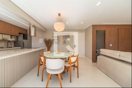 Sala de apartamento à venda com 2 quartos, 97m² em Alphaville Empresarial, Barueri