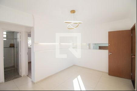 Sala de apartamento à venda com 2 quartos, 44m² em Sapucaias Iii, Contagem