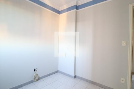 Quarto 1 de apartamento para alugar com 3 quartos, 110m² em Saraiva, Uberlândia