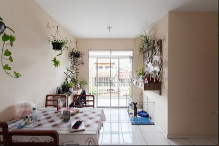 Sala de apartamento à venda com 3 quartos, 56m² em Ressaca, Contagem