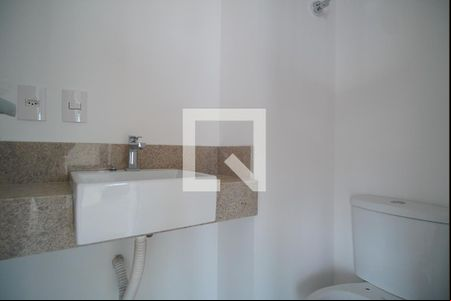 Lavabo de apartamento para alugar com 2 quartos, 100m² em Santa Cecília, Porto Alegre
