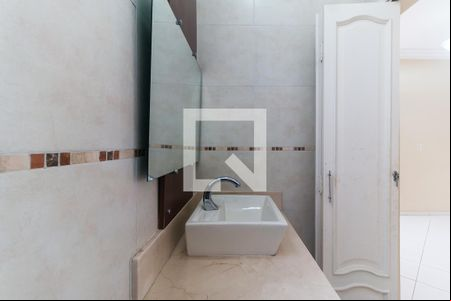 Lavabo de casa para alugar com 3 quartos, 180m² em Vila Oliveira, Mogi das Cruzes