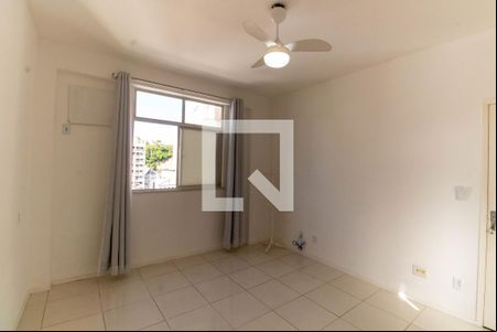 Suíte de apartamento para alugar com 1 quarto, 47m² em Centro, Niterói