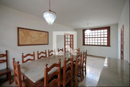 Sala de Jantar de casa para alugar com 5 quartos, 418m² em Santa Tereza, Belo Horizonte