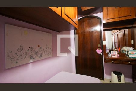 Quarto 1 de casa à venda com 5 quartos, 216m² em Vila Ema, São Paulo