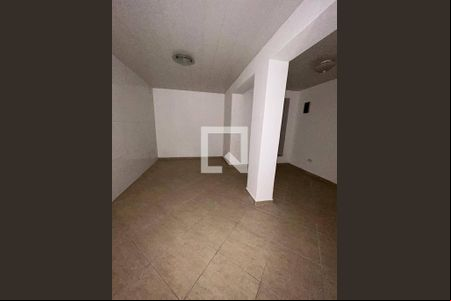 Casa à venda com 3 quartos, 210m² em Cambuci, São Paulo