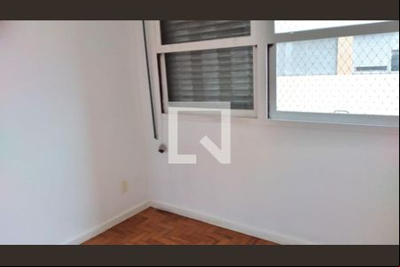 Casa à venda com 2 quartos, 48m² em Cambuci, São Paulo