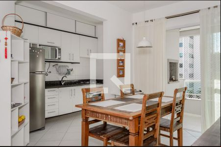 Sala de apartamento para alugar com 2 quartos, 77m² em Itacorubi, Florianópolis