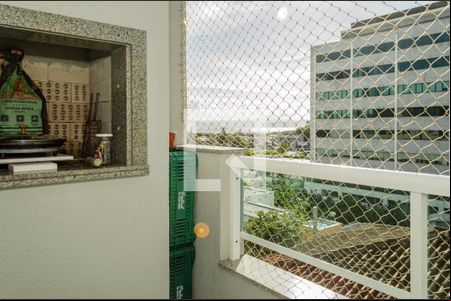 Sacada Gourmet de apartamento para alugar com 2 quartos, 77m² em Itacorubi, Florianópolis