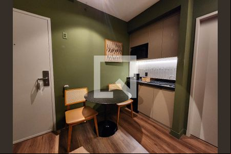 Cozinha de apartamento para alugar com 1 quarto, 38m² em Moema, São Paulo