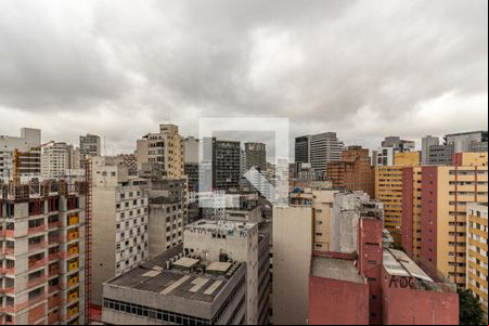 Vista de kitnet/studio à venda com 1 quarto, 28m² em República, São Paulo