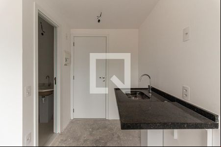 Cozinha de kitnet/studio à venda com 1 quarto, 28m² em República, São Paulo
