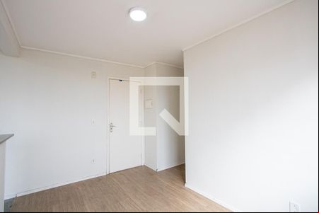 Sala de apartamento para alugar com 2 quartos, 45m² em Parque Sao Vicente, Santo André