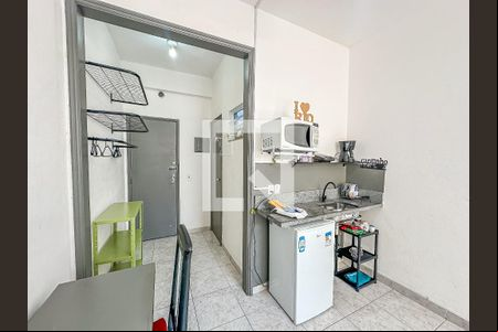 Studio de kitnet/studio para alugar com 1 quarto, 20m² em Centro, Rio de Janeiro