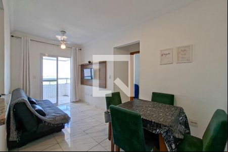Sala de casa de condomínio para alugar com 1 quarto, 50m² em Mirim, Praia Grande