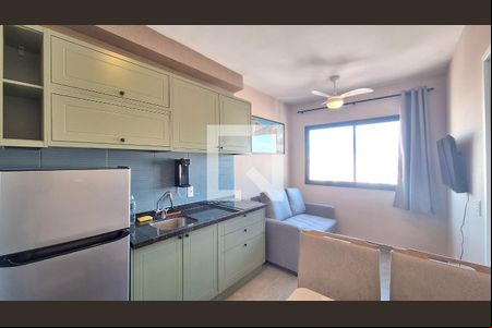 Sala/Cozinha de apartamento para alugar com 1 quarto, 26m² em Pompeia, São Paulo