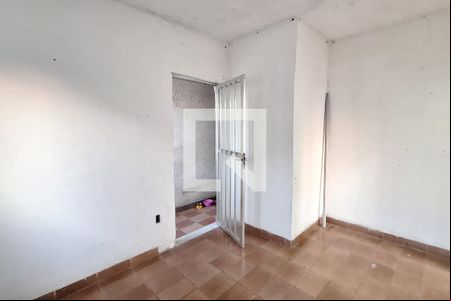 Sala de casa para alugar com 1 quarto, 80m² em Saracuruna, Duque de Caxias