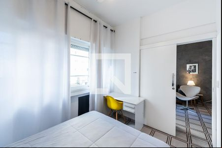 Quarto 1 de apartamento para alugar com 2 quartos, 68m² em Pompéia, Santos