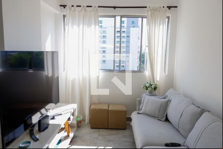 Sala de apartamento à venda com 2 quartos, 68m² em Centro, Osasco