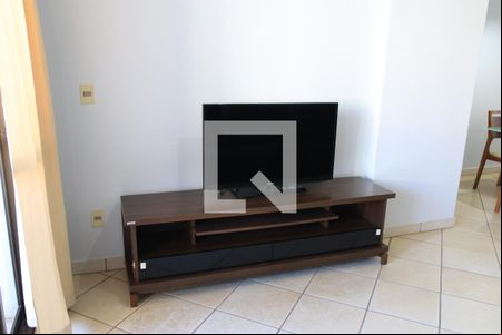 Sala de apartamento para alugar com 4 quartos, 107m² em Jardim Goiás, Goiânia