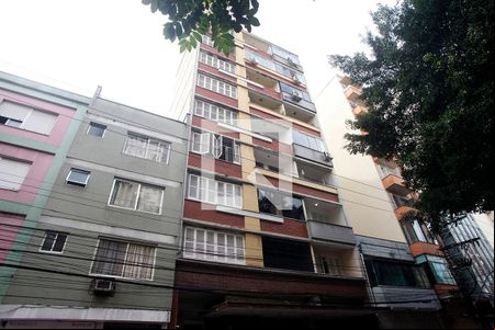 Fachada de kitnet/studio à venda com 1 quarto, 25m² em Centro Histórico, Porto Alegre
