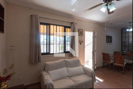 Sala de apartamento à venda com 2 quartos, 68m² em Vila Lemos, Campinas
